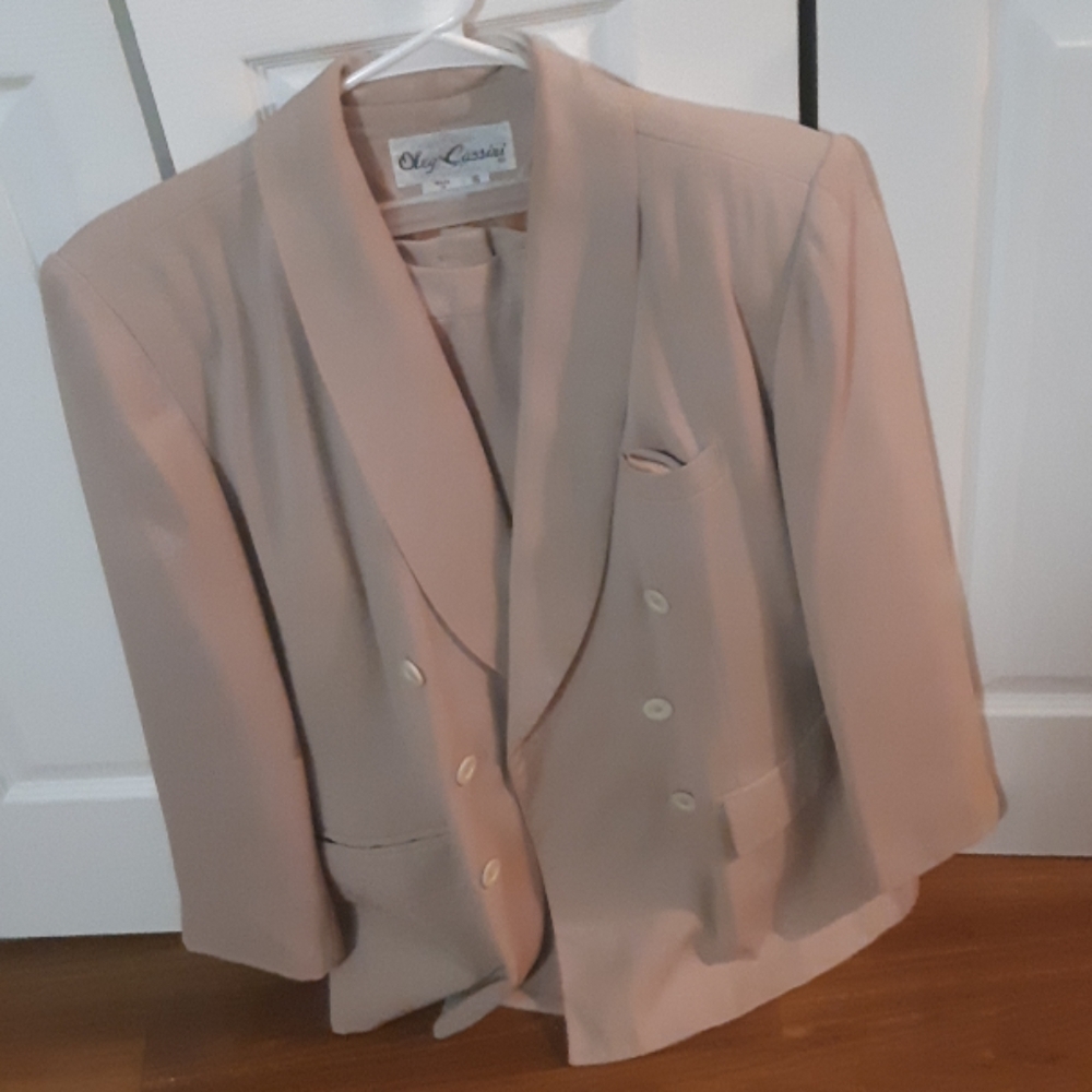 Suit Jacket and Skirt!!!